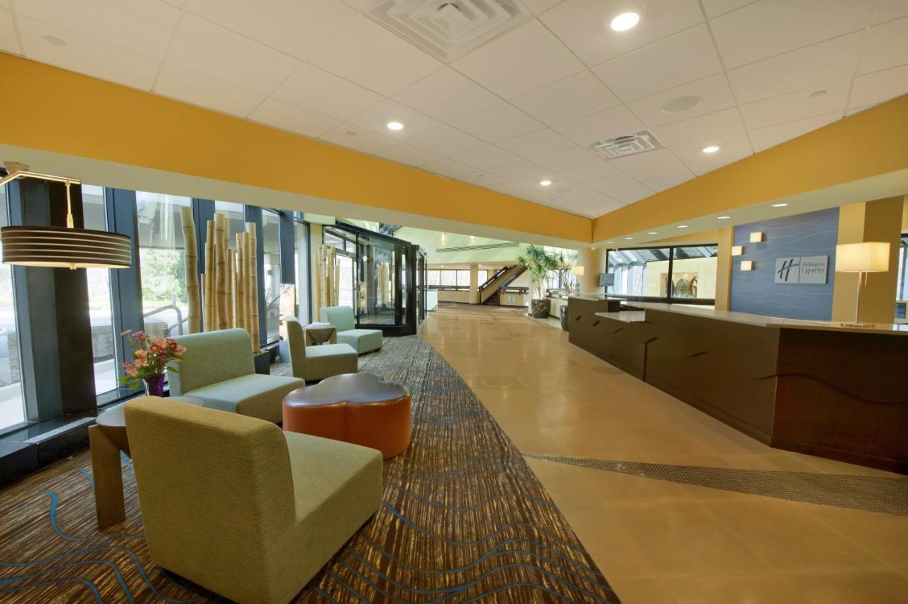 Holiday Inn Express Princeton Southeast By Ihg Plainsboro Exterior foto